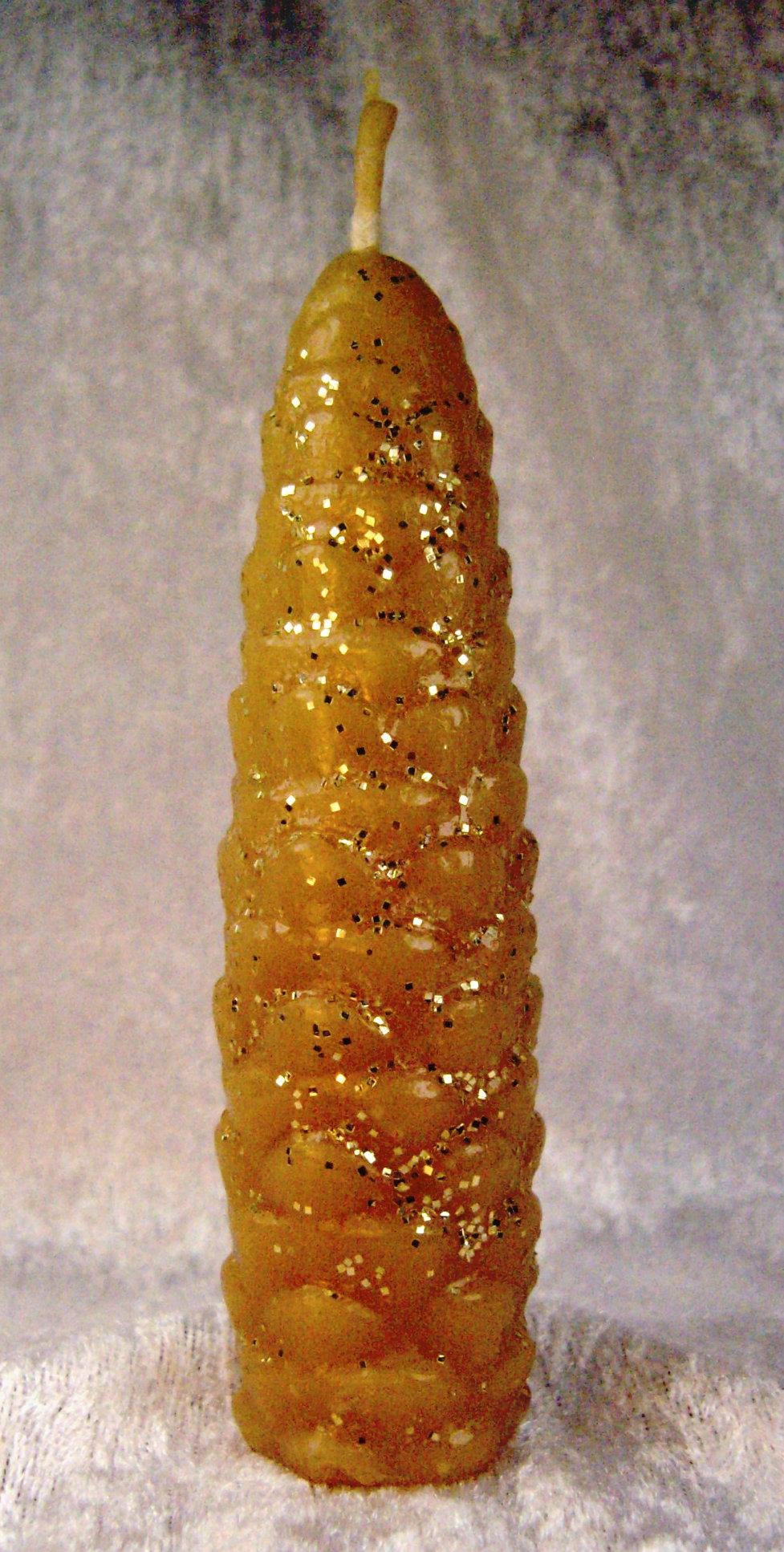 Bienenwachskerze Tannenzapfen, 3x11 cm - Berliner Spezialitäten