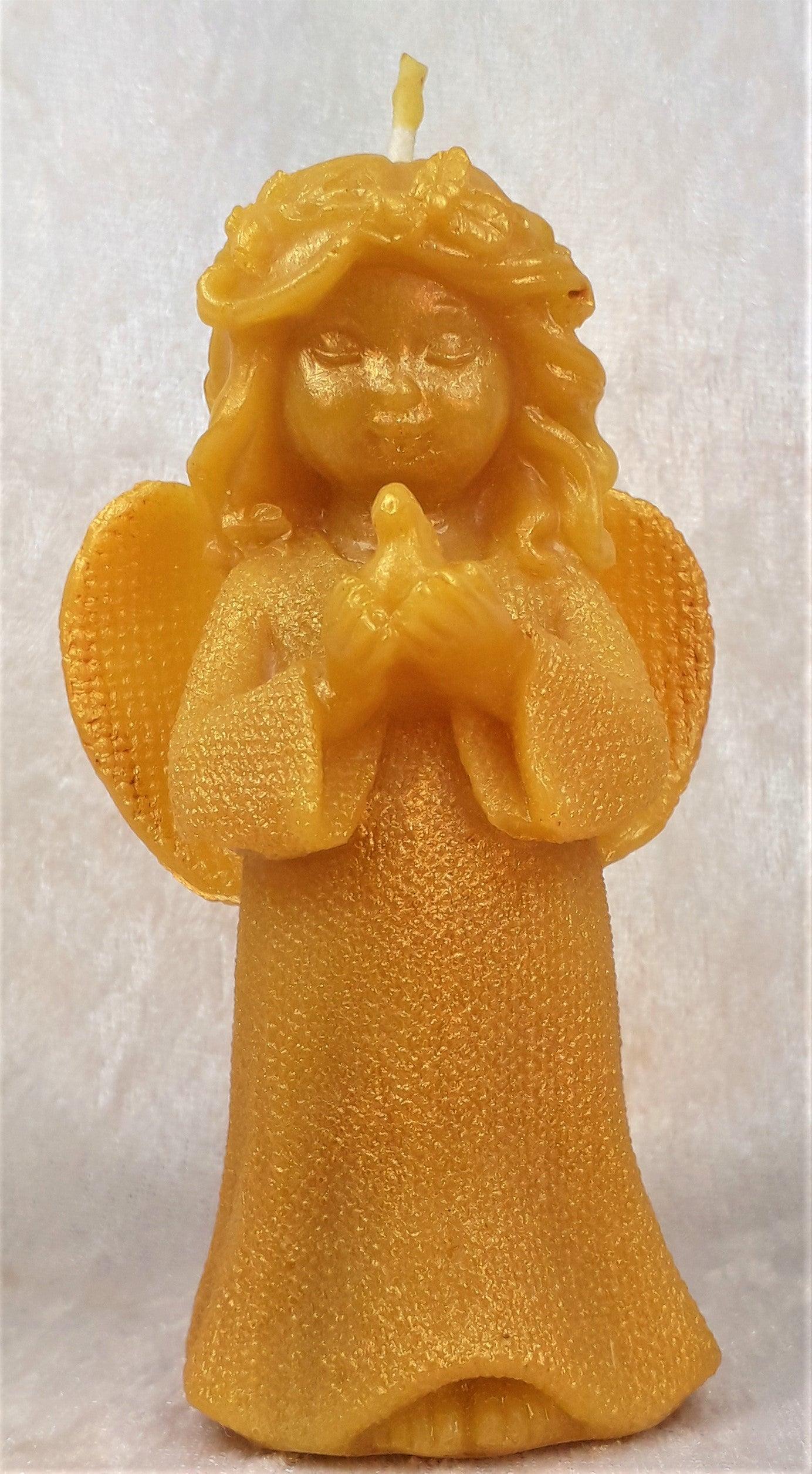 Bienenwachskerze goldener Engel mit Taube, 4,5 x 11 cm - Berliner Spezialitäten