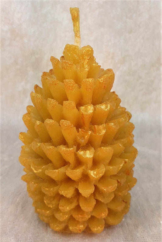 Bienenwachskerze Kienapfel 4,5 x 7 cm - Berliner Spezialitäten